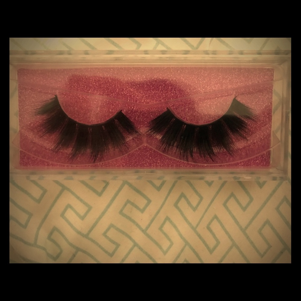 Lashes